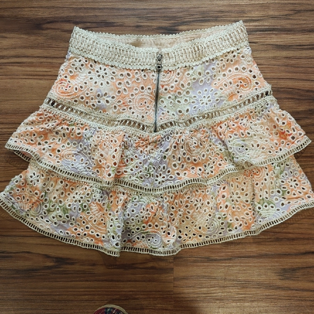 Alice + Olivia Cream and Orange Eyelet Mini Skirt - Picture 7 of 8